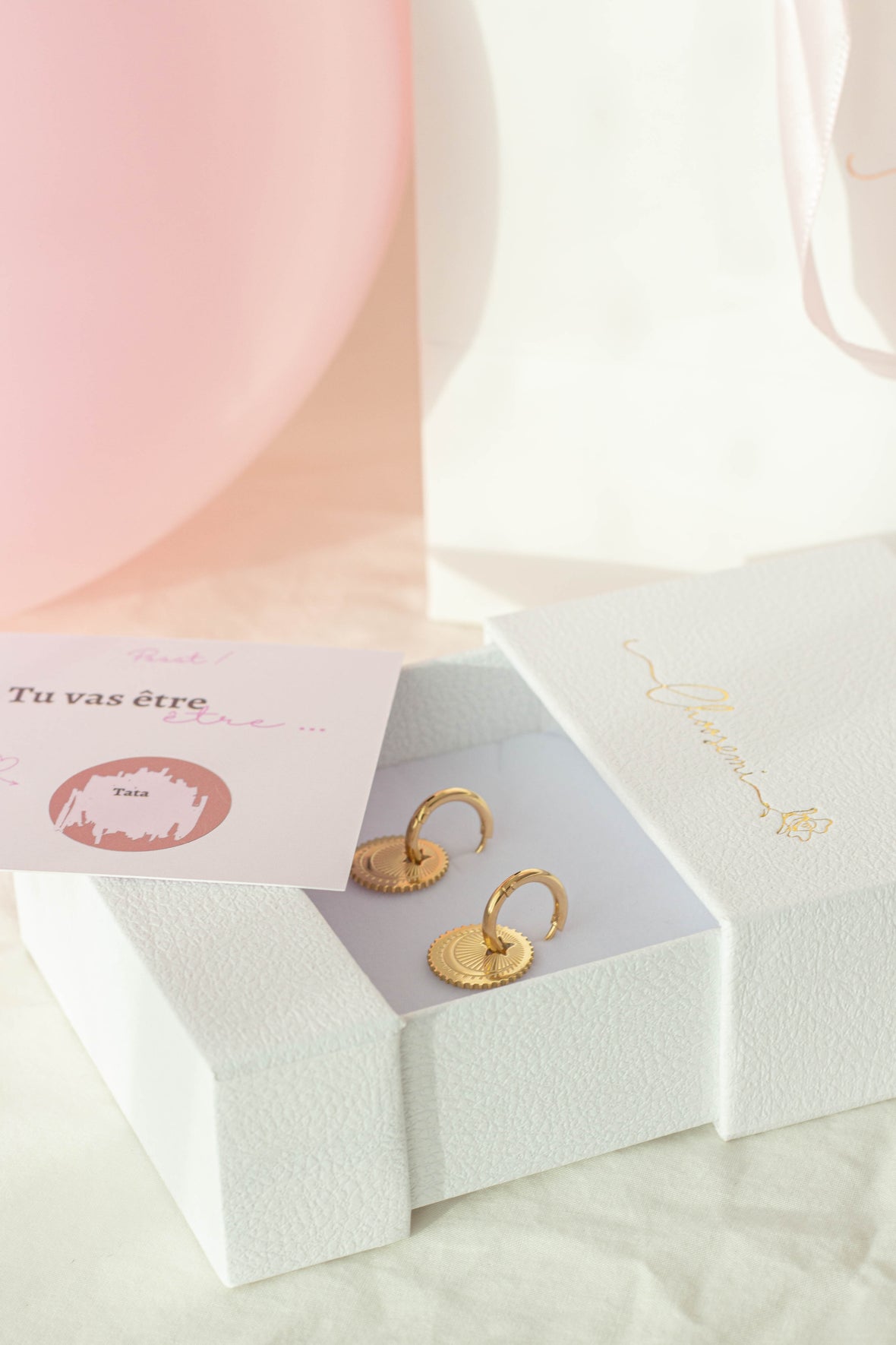 Box témoin avec bijou mystère